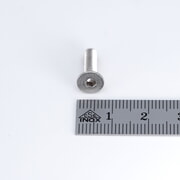 Countersunk screw M4x14