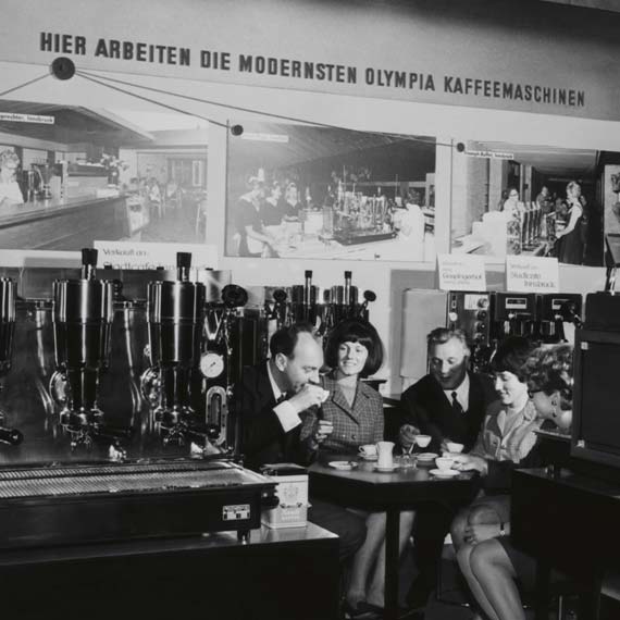 Olympia Messestand um 1940